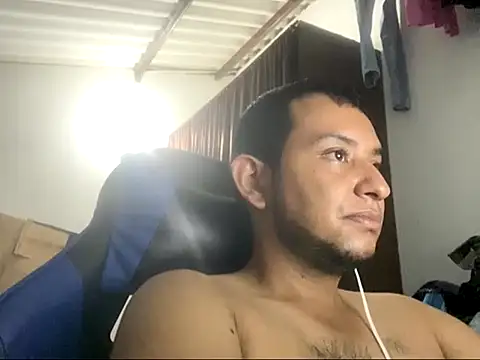 Snapshot of SexIngenieur chatting on 11-19-25, 10:04 SexIngenieur online show from 11-19-25, 10:04