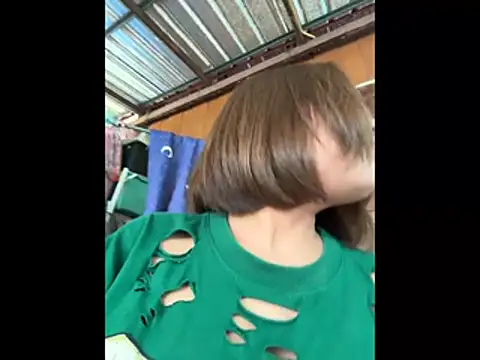 Snapshot of Kath_C chatting on 11-06-25, 05:41 Kath C online show from 11-06-25, 05:41