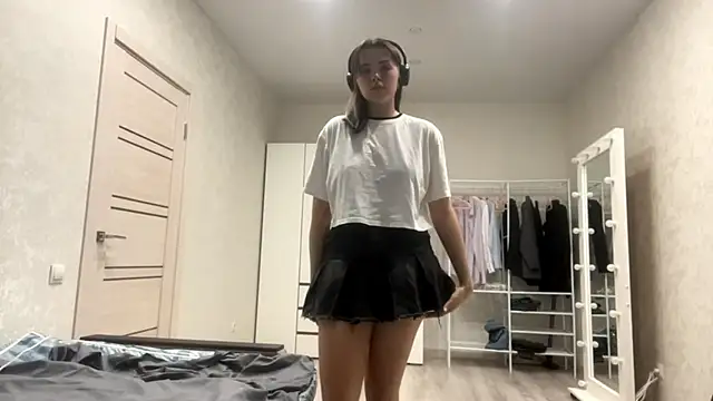 PUP PUP Sea online show from 09-22-25, 03:36