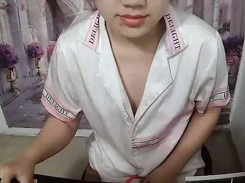 Snapshot of Linda-24 chatting on 02-03-26, 12:31 Linda-24 online show from 02-03-26, 12:31