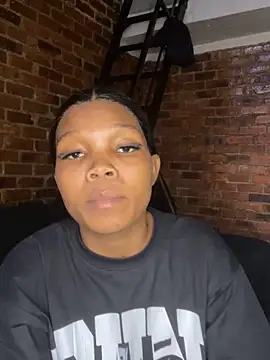 BaddestAss22 online show from 11-25-25, 02:50