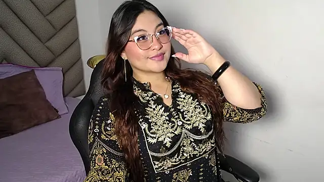 heluejamil online show from 10-17-25, 12:19