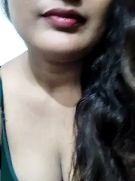 Snapshot of Cute_pinkii chatting on 10-22-25, 08:19 Cute pinkii online show from 10-22-25, 08:19