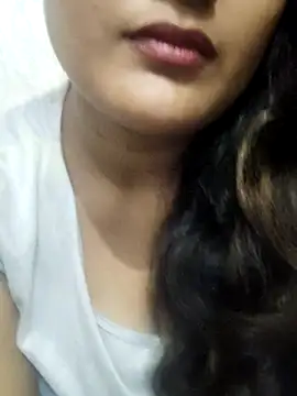 Snapshot of Cute_pinkii chatting on 10-26-25, 07:53 Cute pinkii online show from 10-26-25, 07:53