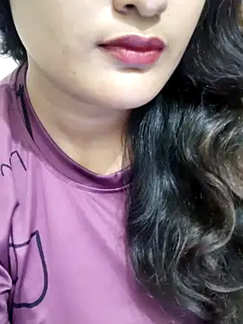 Snapshot of Cute_pinkii chatting on 11-10-25, 08:08 Cute pinkii online show from 11-10-25, 08:08