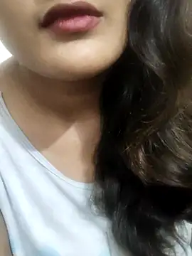 Snapshot of Cute_pinkii chatting on 11-15-25, 07:54 Cute pinkii online show from 11-15-25, 07:54