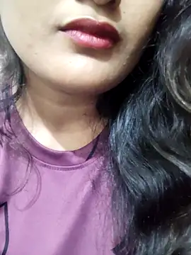 Snapshot of Cute_pinkii chatting on 11-21-25, 07:45 Cute pinkii online show from 11-21-25, 07:45