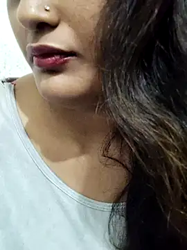 Snapshot of Cute_pinkii chatting on 11-23-25, 08:30 Cute pinkii online show from 11-23-25, 08:30