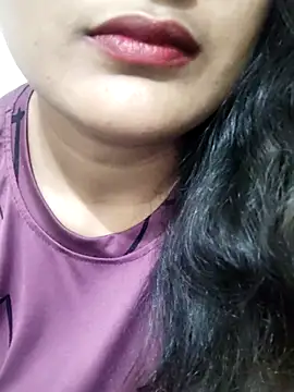 Snapshot of Cute_pinkii chatting on 11-27-25, 07:49 Cute pinkii online show from 11-27-25, 07:49