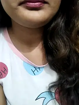 Snapshot of Cute_pinkii chatting on 12-16-25, 07:30 Cute pinkii online show from 12-16-25, 07:30