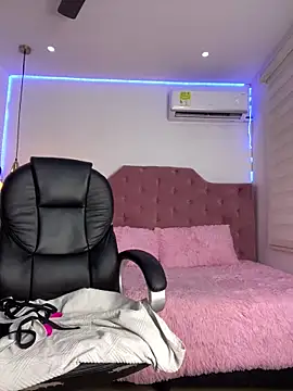 Velveet x online show from 11-20-25, 01:00