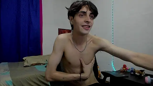 golden ryyan online show from 12-15-25, 03:55