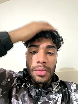 RaphaelDufort online show from 11-23-25, 11:26