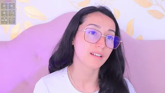 Ginevra esposito online show from 11-13-25, 12:48