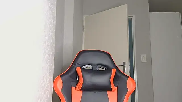 Ballenciaa online show from 11-01-25, 07:05