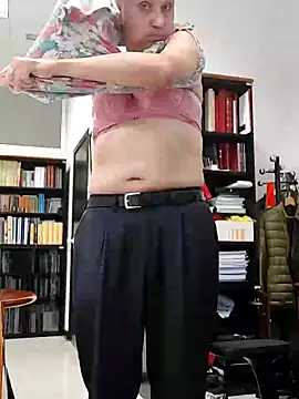 Emily de Carla online show from 02-18-26, 04:14