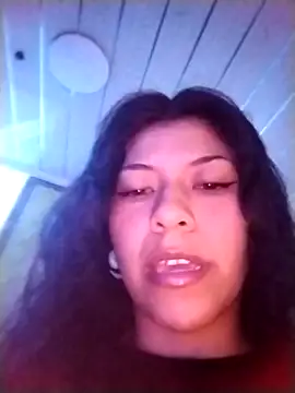 Snapshot of Raven_Rouge_ chatting on 10-11-25, 04:55 Raven Rouge online show from 10-11-25, 04:55