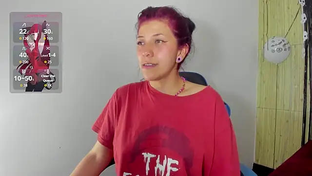 Snapshot of Raven_Rouge_ chatting on 11-05-25, 08:58 Raven Rouge online show from 11-05-25, 08:58