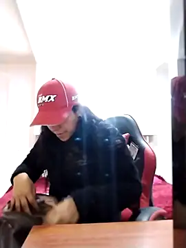 Raven Rouge  online show from 02-10-26, 08:35