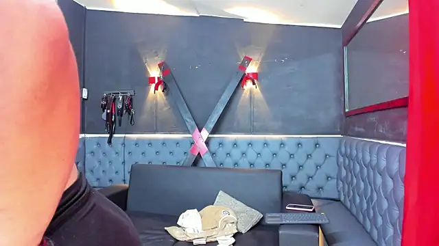 Stephy  online show from 11-13-25, 08:41