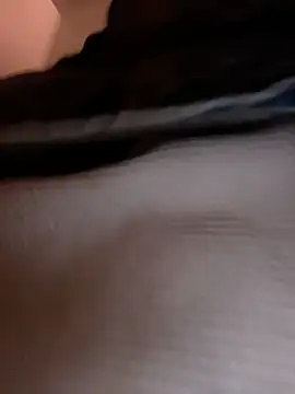 XanderOzzz online show from 11-21-25, 02:21