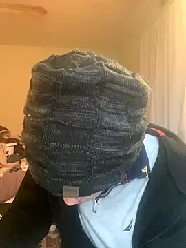 Snapshot of XanderOzzz chatting on 12-18-25, 05:41 XanderOzzz online show from 12-18-25, 05:41