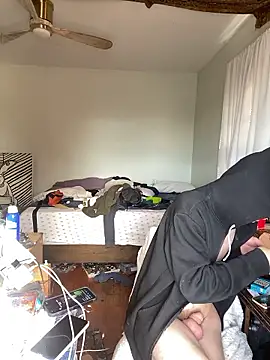 Snapshot of XanderOzzz chatting on 01-05-26, 05:27 XanderOzzz online show from 01-05-26, 05:27