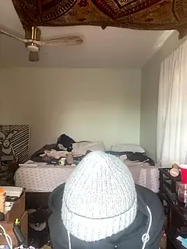 Snapshot of XanderOzzz chatting on 01-08-26, 03:58 XanderOzzz online show from 01-08-26, 03:58