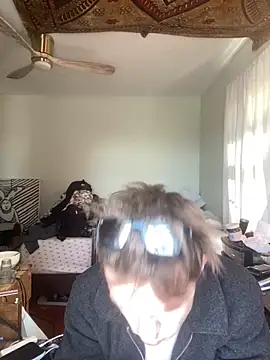 Snapshot of XanderOzzz chatting on 02-11-26, 04:01 XanderOzzz online show from 02-11-26, 04:01