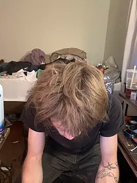 Snapshot of XanderOzzz chatting on 04-14-26, 12:16 XanderOzzz online show from 04-14-26, 12:16