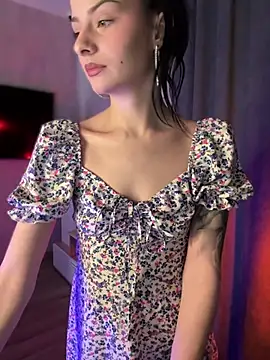 Snapshot of bigJuicyPussy chatting on 02-28-26, 01:23 bigJuicyPussy online show from 02-28-26, 01:23