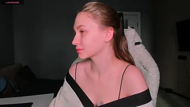 Ammi bliss online show from 11-14-25, 06:12