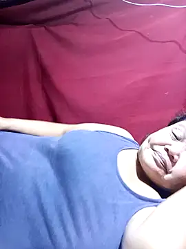 Mari fvcks online show from 12-19-25, 06:48