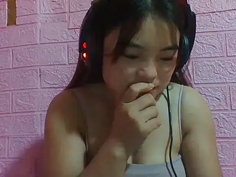 Loc al online show from 10-15-25, 01:33