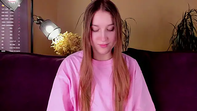 Snapshot of NanaMertins chatting on 10-17-25, 01:09 NanaMertins online show from 10-17-25, 01:09