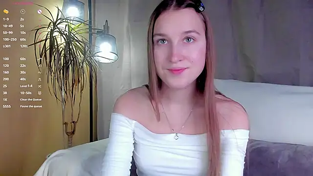 Snapshot of NanaMertins chatting on 11-26-25, 01:06 NanaMertins online show from 11-26-25, 01:06