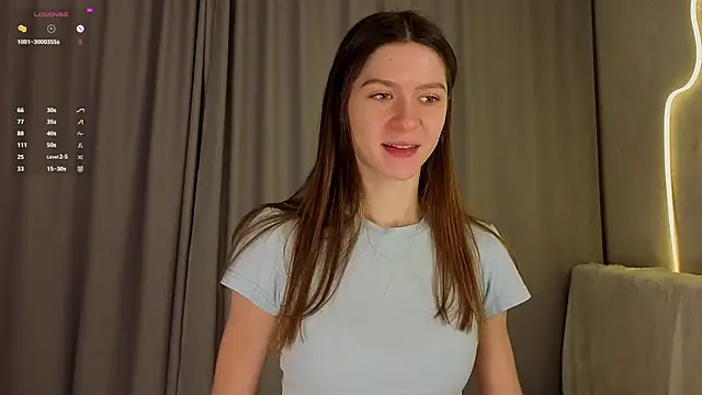 Snapshot of MinaMancilla chatting on 11-17-25, 04:29 MinaMancilla online show from 11-17-25, 04:29