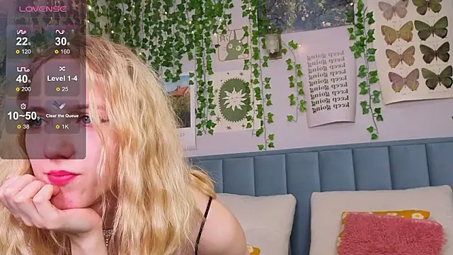 EmmaNovak online show from 02-05-26, 11:48