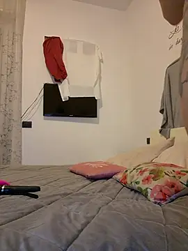 Snapshot of amalia202555 chatting on 11-21-25, 12:59 amalia202555 online show from 11-21-25, 12:59