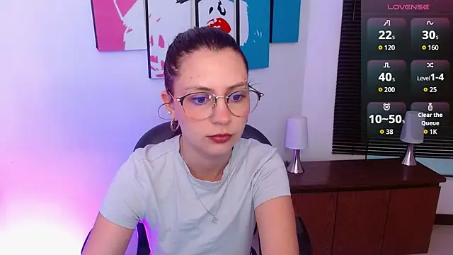 Snapshot of AlanaGarcia19 chatting on 09-25-25, 11:36 AlanaGarcia19 online show from 09-25-25, 11:36