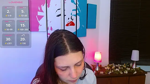 Snapshot of AlanaGarcia19 chatting on 11-20-25, 11:43 AlanaGarcia19 online show from 11-20-25, 11:43