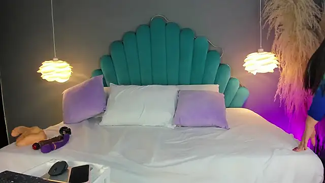 SweetAnngell online show from 09-28-25, 04:51