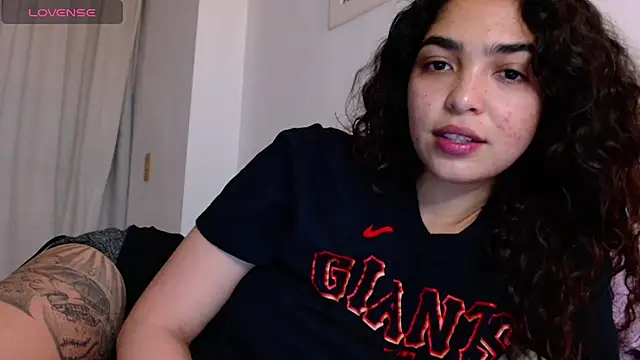 Ariagal online show from 11-19-25, 11:16