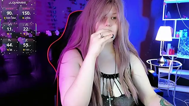 fillisfox  online show from 09-18-25, 03:36