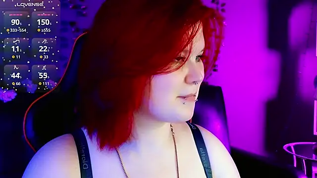 fillisfox  online show from 09-26-25, 03:27