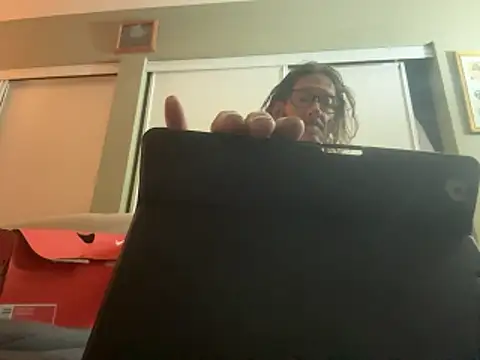 SmokeyKnight online show from 04-17-26, 03:20