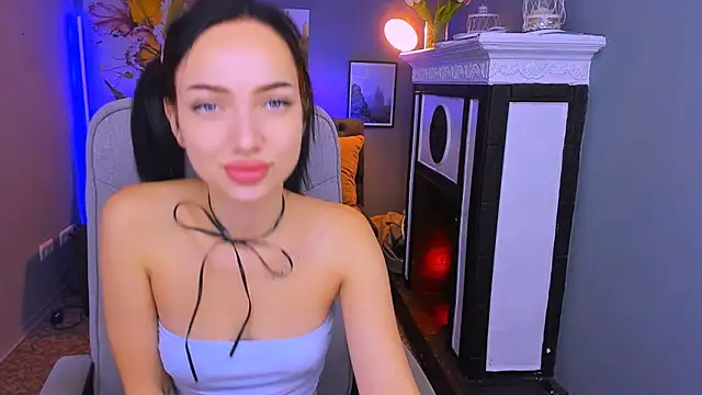 Sofyy Bradd online show from 09-12-25, 06:02