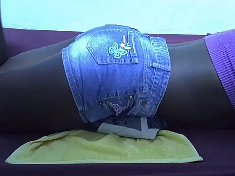 Horny Baddie online show from 09-24-25, 09:40