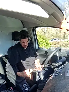 twitshe online show from 03-13-26, 08:43