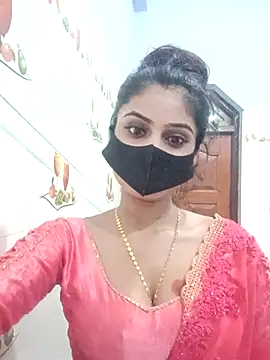 Snapshot of Hot-Soniya733 chatting on 11-09-25, 04:27 Hot-Soniya733 online show from 11-09-25, 04:27